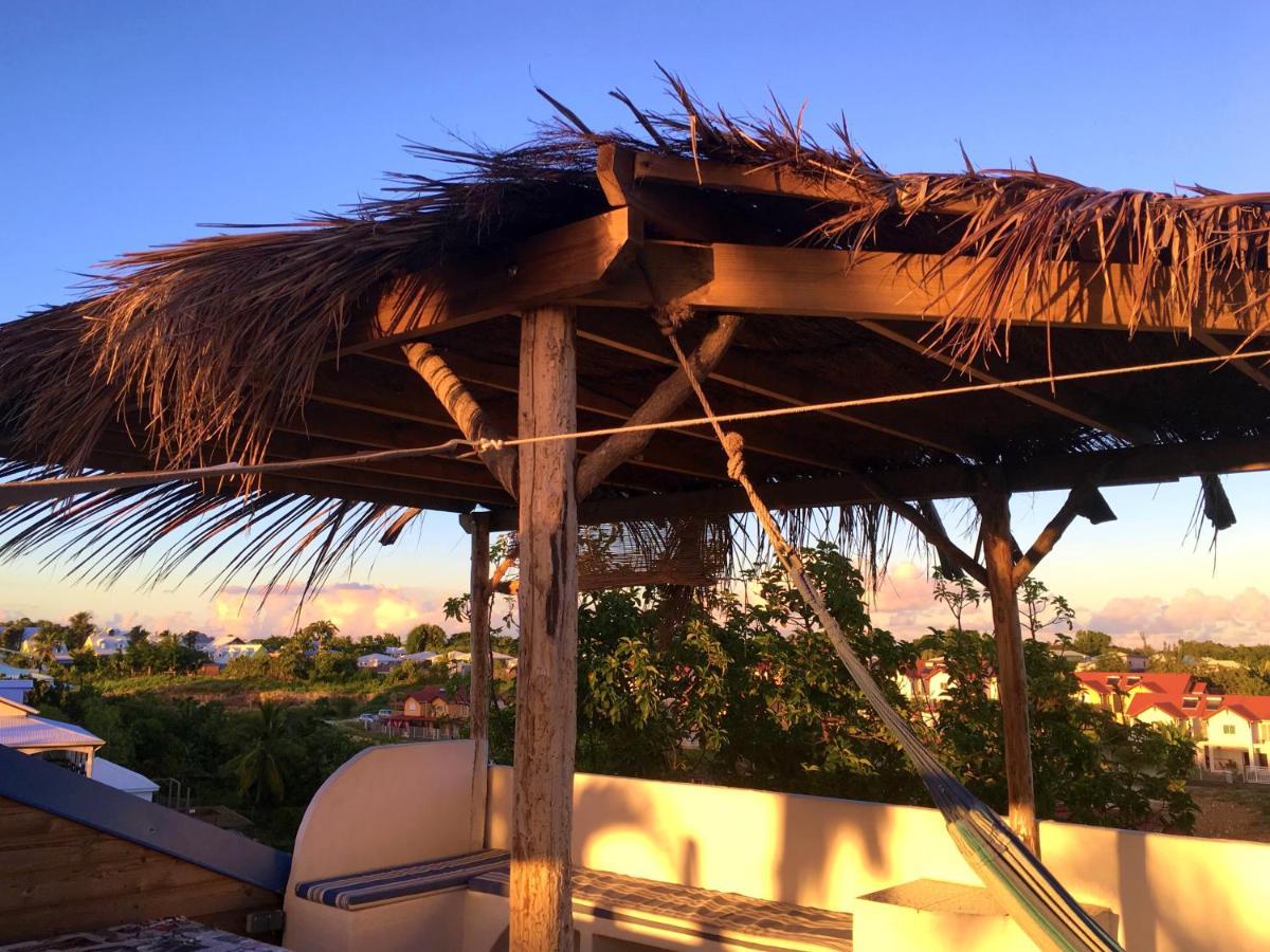 Villa Ti Bwa Carbet Cocon Dedans-Dehors Avec Roof Top En Guadeloupe Sainte-Anne  Exterior foto